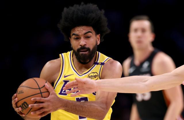 足球直播平台-苦等了3个月!文森特终复苏,这才是湖人想要的拼图